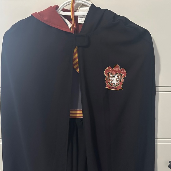 Taylor Joelle size 8 Harry Potter Gryffindor dress Set - Picture 4 of 4